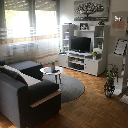 Apartman Zagabria 아파트 외부 사진